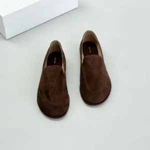 Beige leather flats, view 2