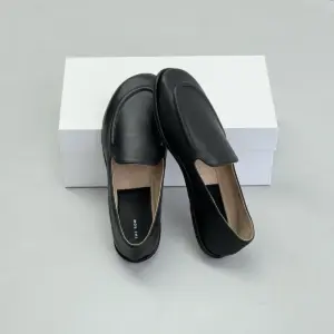 Beige leather flats, view 3