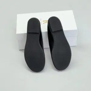 Beige leather flats, view 4