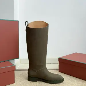 Black leather boots, view 2