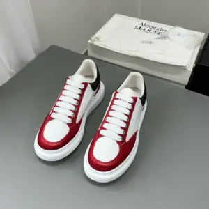 Black leather sneakers, view 3