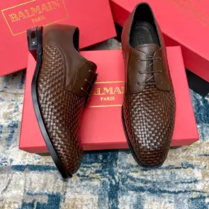Black patent leather oxford shoes, view 4