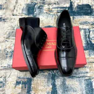 Black patent leather oxford shoes, view 5