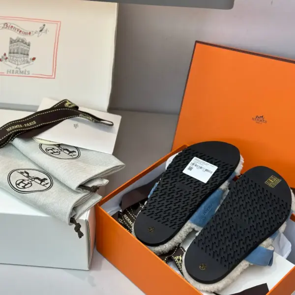 Black rubber slippers, view 1