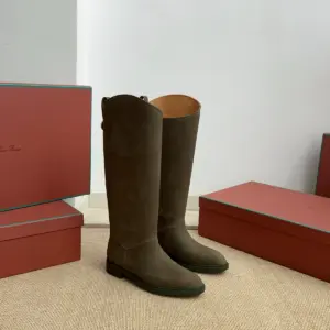 Boots in Brown placeholder image