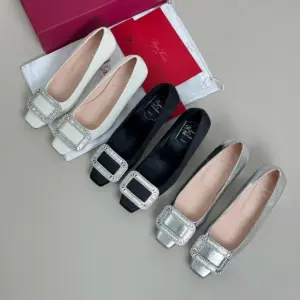 Buckle black leather heels, view 4