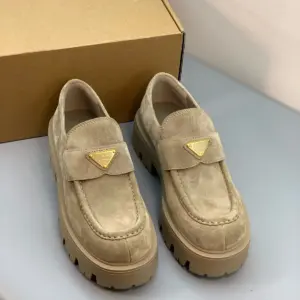 Buckle brown leather loafers, view 3