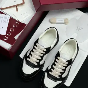 Chunky black leather sneakers, view 3
