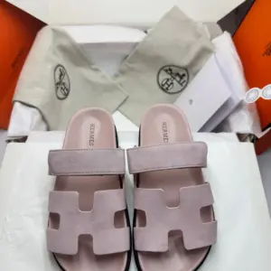 Classic beige leather sandals, view 2