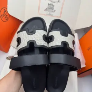Classic grey suede sandals, view 3