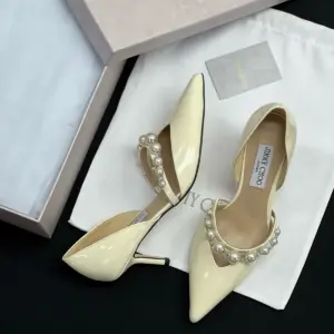 Grey patent leather heels, view 4