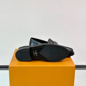 Mens black leather loafers, view 4