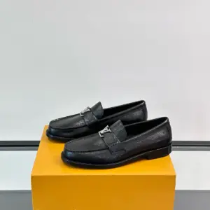 Mens black leather loafers, view 5
