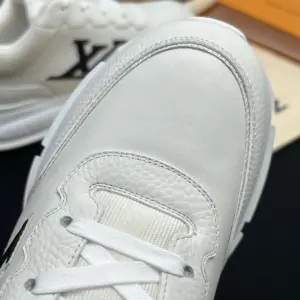 Mens white leather sneakers, view 3