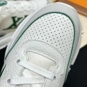 Mens white leather sneakers, view 5