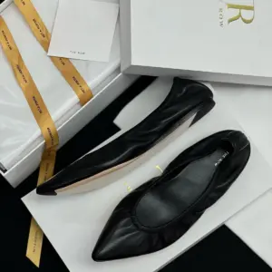 Pointed black leather flats, view 4