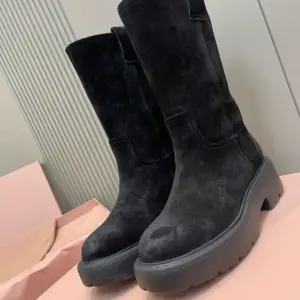 Retro black leather boots, view 3