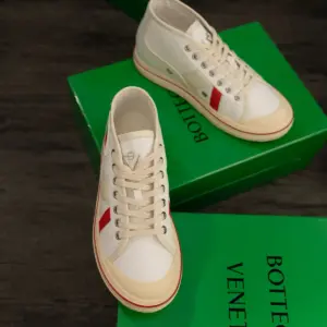 White canvas sneakers, view 2