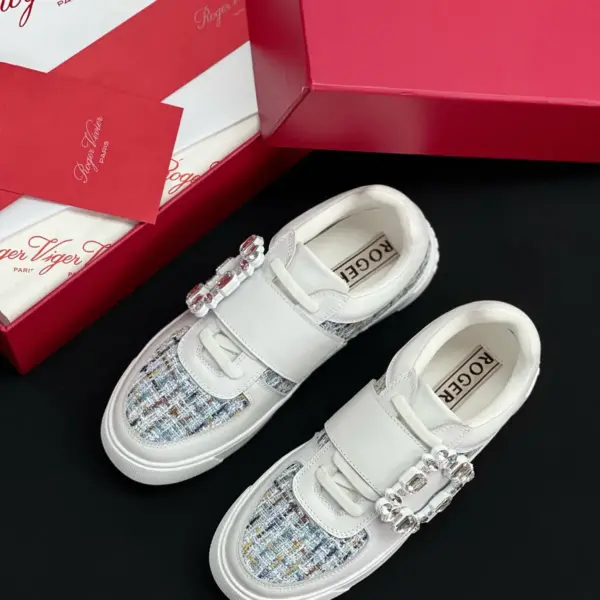 White leather canvas sneakers, view 1