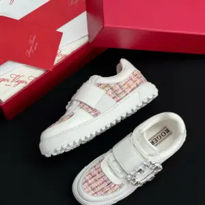 White leather canvas sneakers, view 5